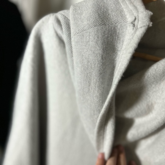 Free People Light Gray Fleece Cowl Neck Oversized Sweatshirt Raw Hem Sz Small - Picture 5 of 8